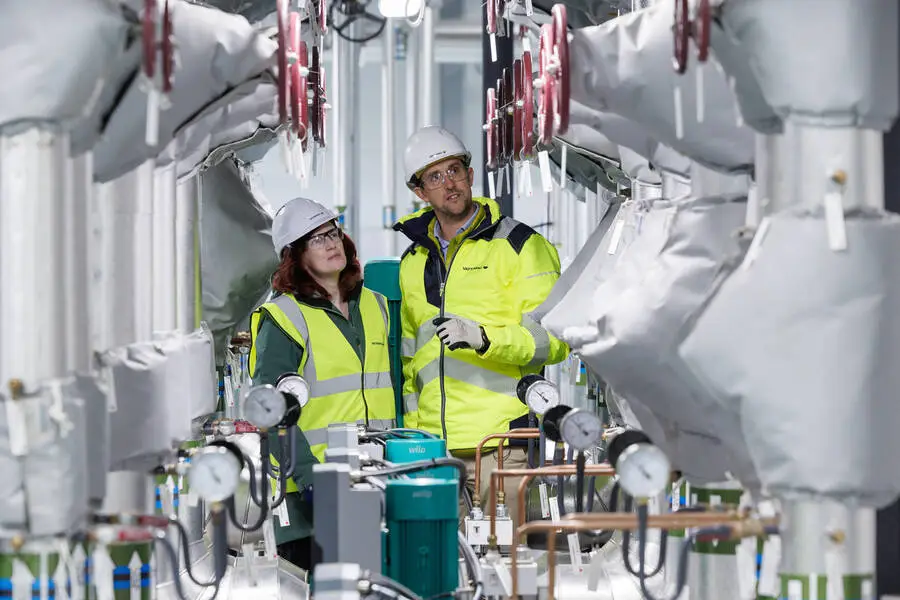 Helen Melone, Head of Heat and Solar at Scottish Renewables, and Paul Steen, Head of Business Development for Scotland at Vattenfall