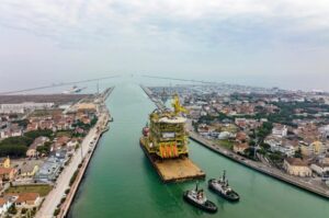 The topsides of the accommodation facility for Tyra II were delivered by the Rosetti Marino Piomboni yard in Italy - Photo BLUENORD