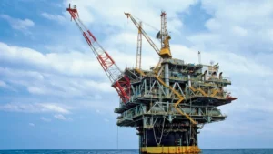 The spar, the cylinder-shaped hull of the platform, was towed nearly 70 miles and submerged at one of Louisiana’s existing reef sites; Source: Chevron