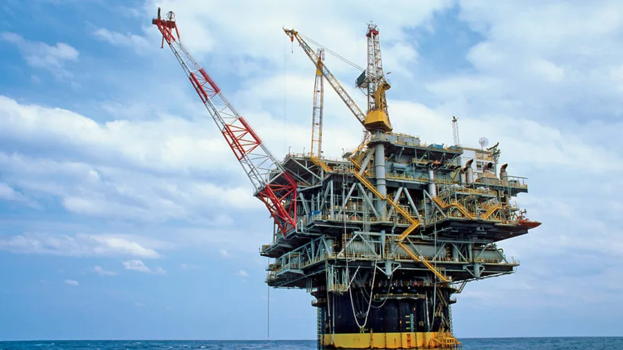 The spar, the cylinder-shaped hull of the platform, was towed nearly 70 miles and submerged at one of Louisiana’s existing reef sites; Source: Chevron