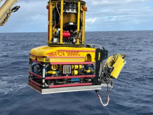 Decom Engineering unveils ultra-light C1-16UL Chopsaw for subsea operations