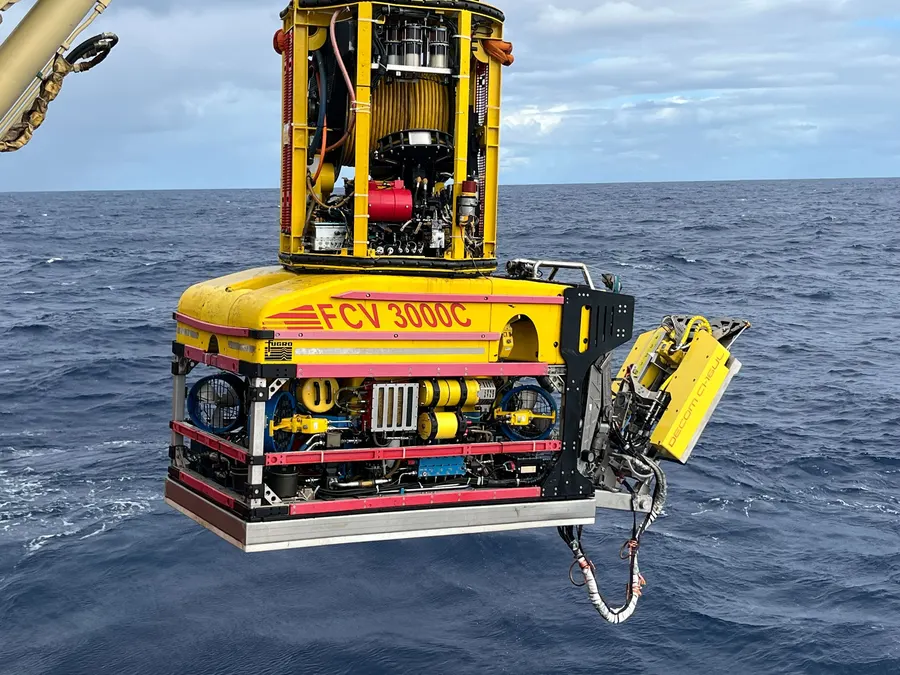 Decom Engineering unveils ultra-light C1-16UL Chopsaw for subsea operations
