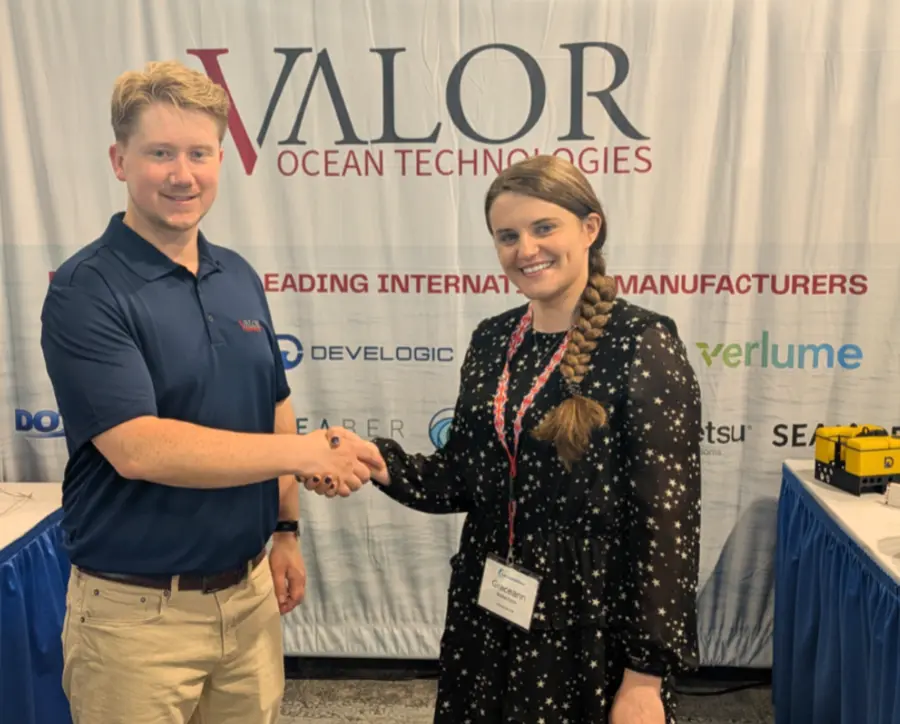 Jake Carine (Founder, Valor Ocean Technologies) and Graceann Robertson (Marketing Manager, Verlume)