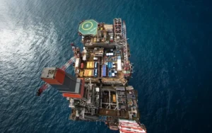 North Sea’s oil rigs