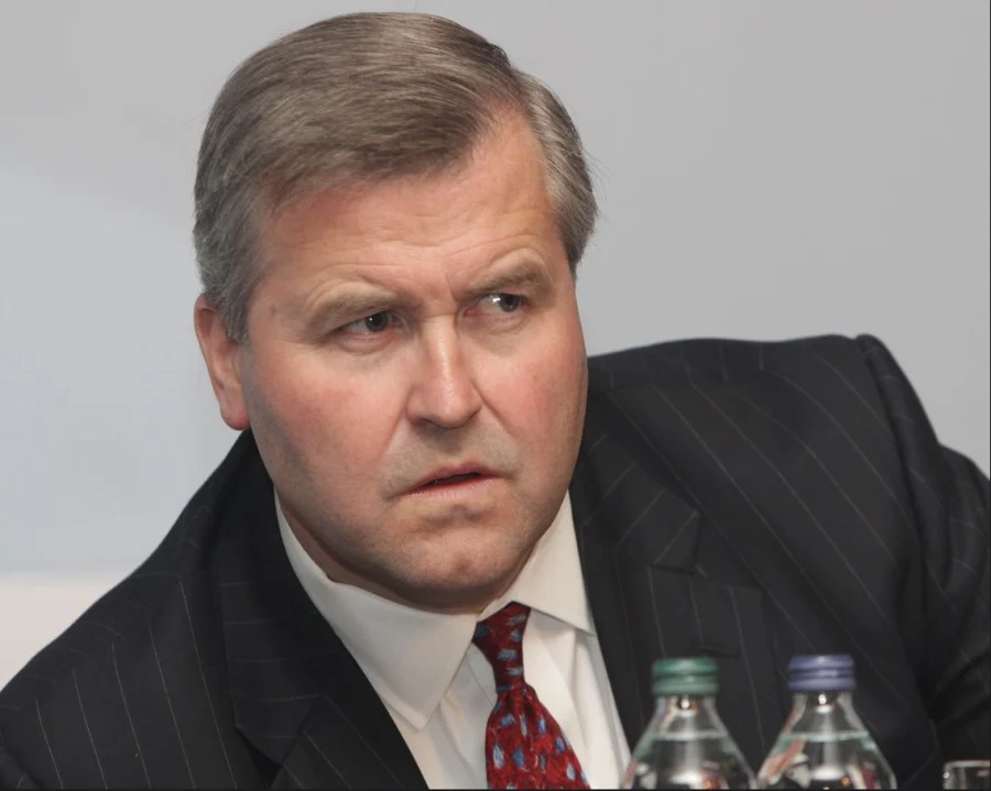 Ousted BP Chairman Albert Manifold Says He Was Fired Without Warning and Disputes Bullying and Misconduct Claims