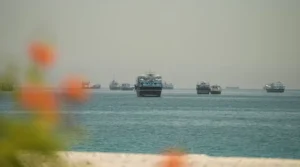 Oil Surges Over 7% as Iran Halts US Peace Talks and Threatens Full Closure of the Strait of Hormuz