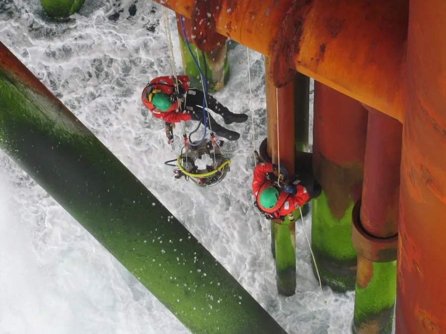 AISUS Develops Bespoke Clamshell Inspection Tool to Solve Complex North Sea Riser Challenges