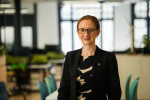 Angela-Hepworth, Scottish Renewables