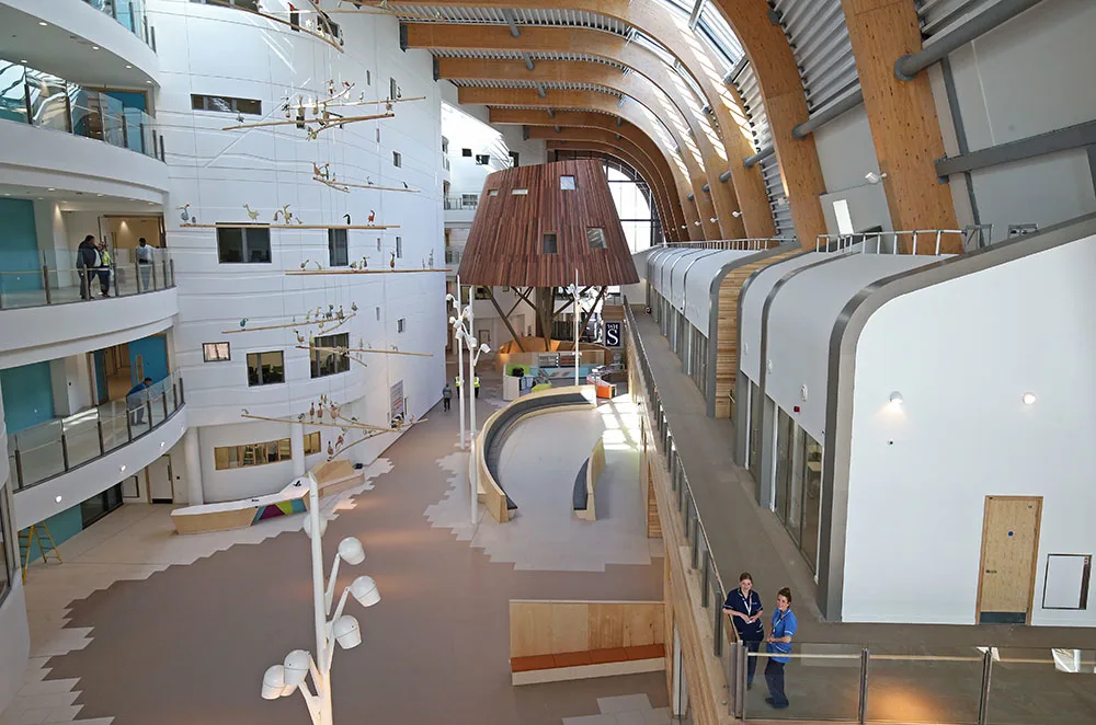 Atrium---Alder-Hey-Children's-Hospital-