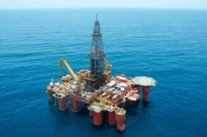 Dolphin Drilling Rig Wins Contract Extension for India's Oil & Gas Exploration