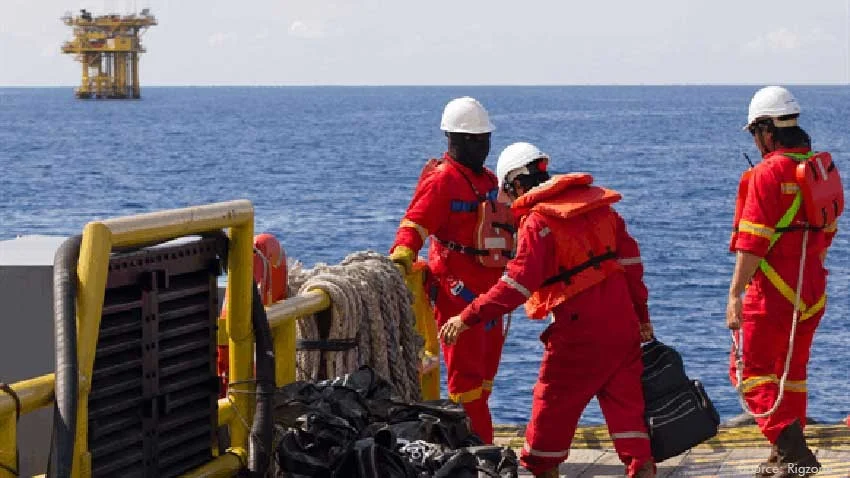 800 overweight oil workers in North Sea could soon be fired. Here's why