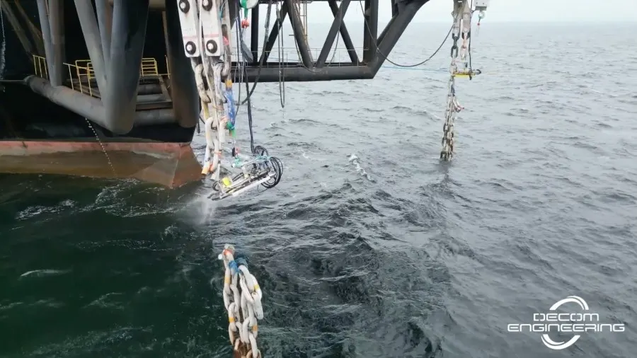 Rise in offshore installation projects fuel demand for Decom’s mooring chain cutting technology