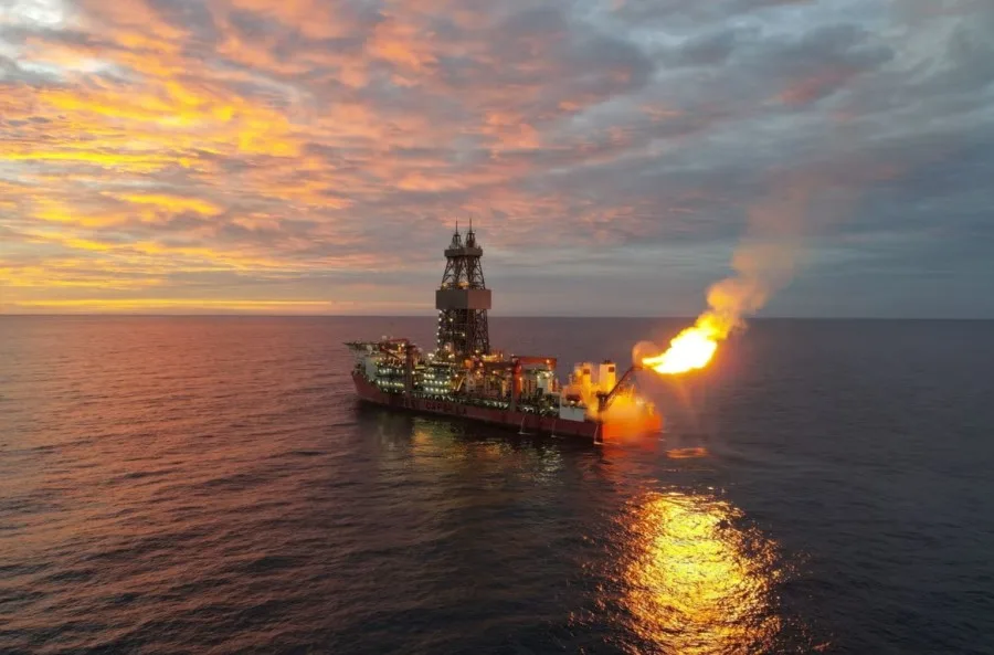 Petronas Lines Up Drillship to Appraise Megah Malaysia's Largest Oil Discovery in 20 Years